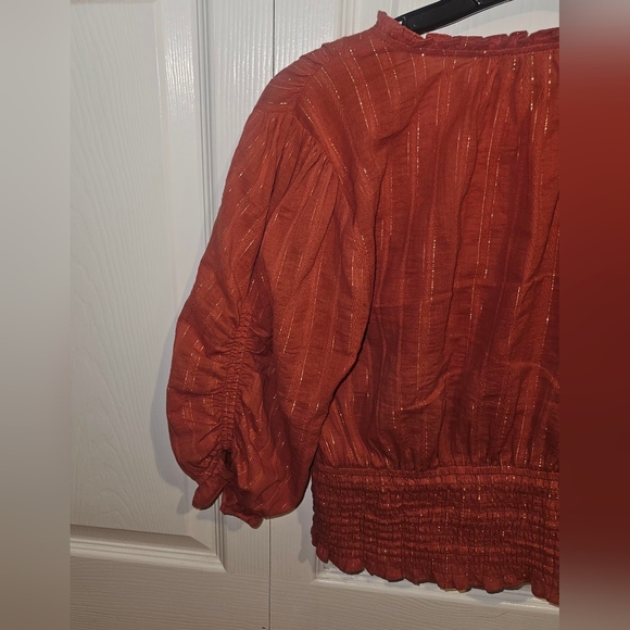Express Rust Orange W/Gold Smocked Crop Blouse 3/4 Length Puff Sleeves Women XS - Picture 4 of 5